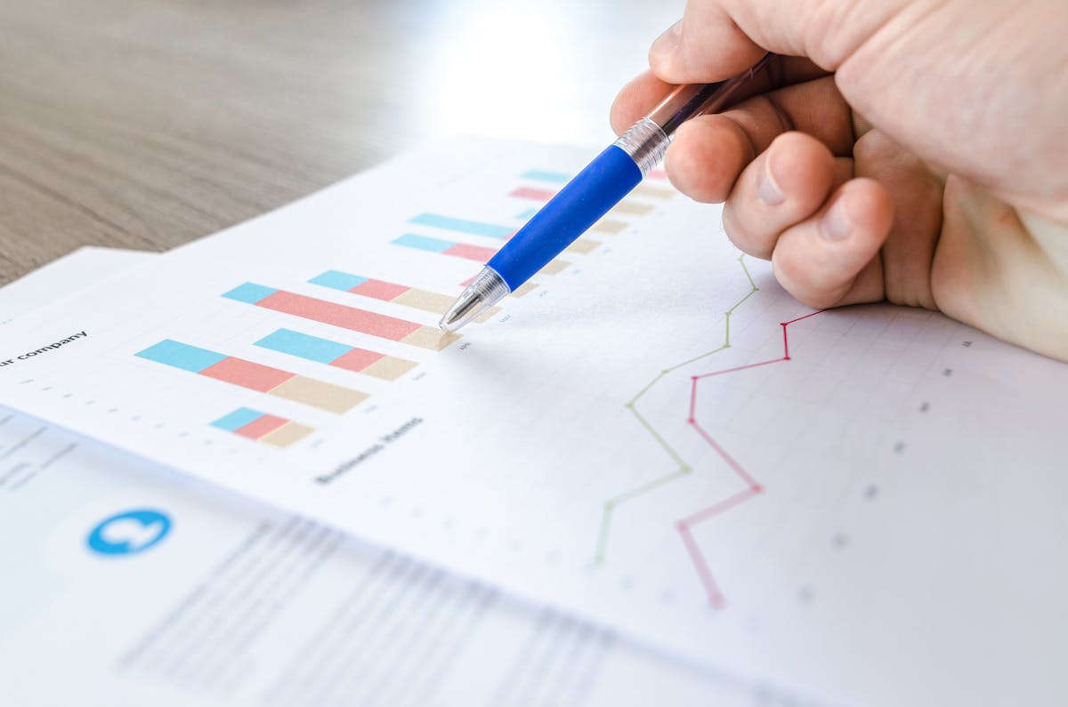 Live stock market screens and financial analytics